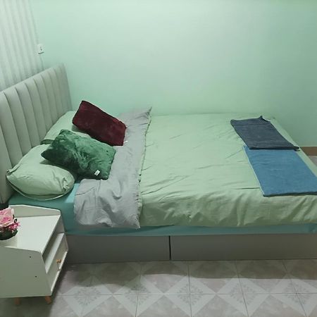 Jatuporn A2 Apartment Rangsit Екстериор снимка