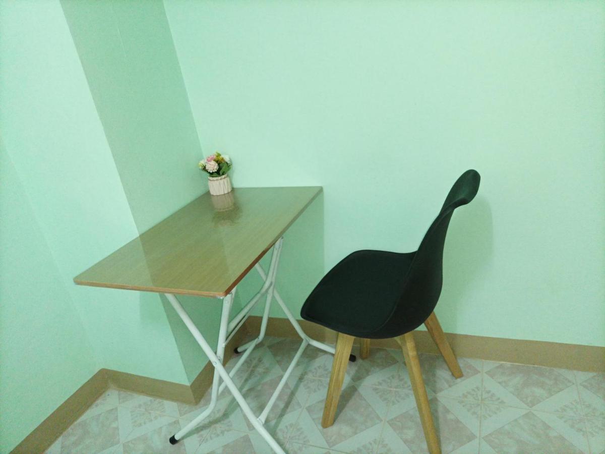 Jatuporn A2 Apartment Rangsit Екстериор снимка